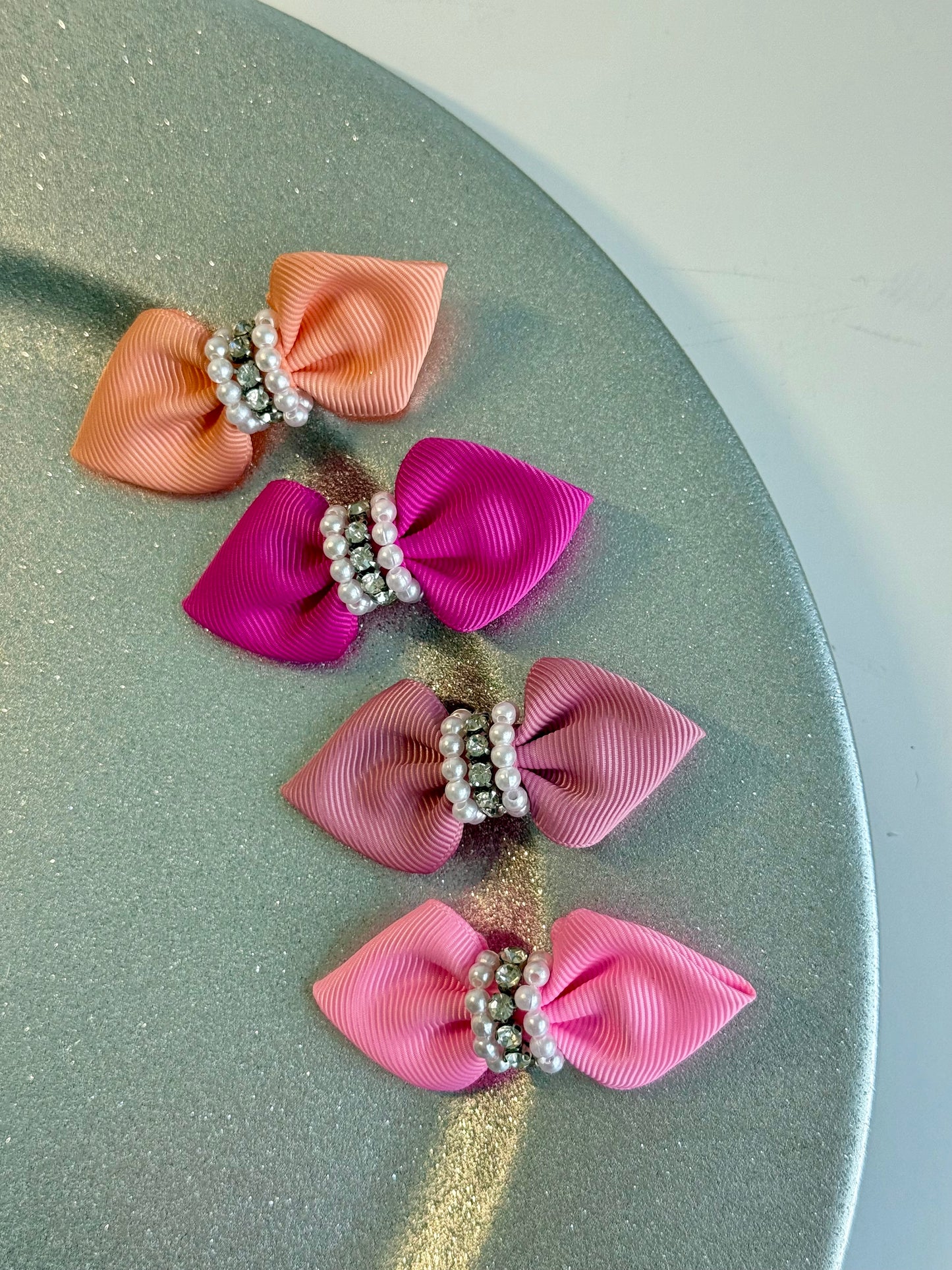 Petal Petite Bow