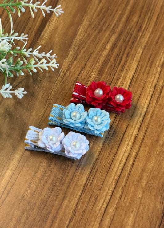 Pearl Blossom Hair Clip