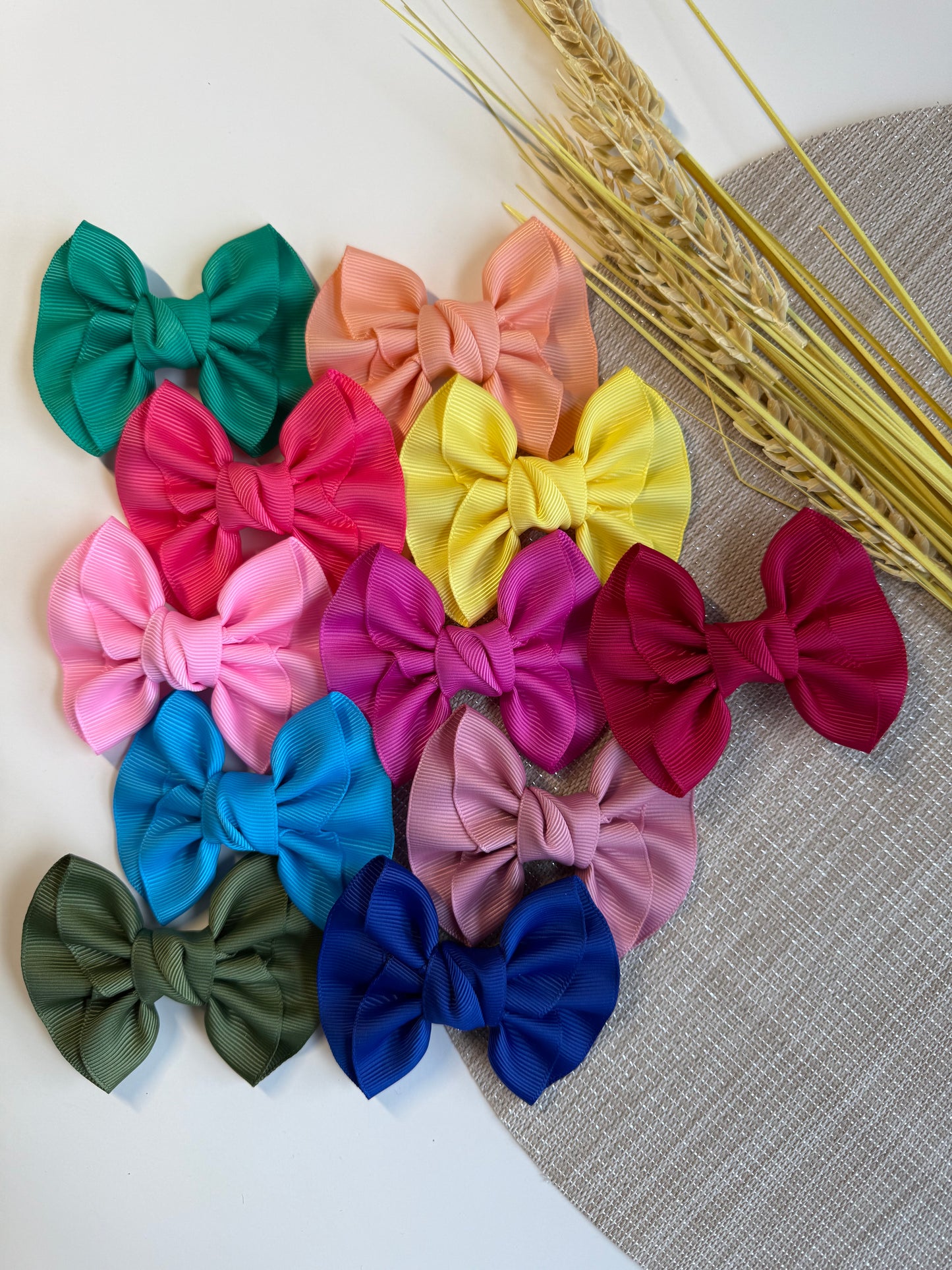 Textured Crinkle Bow