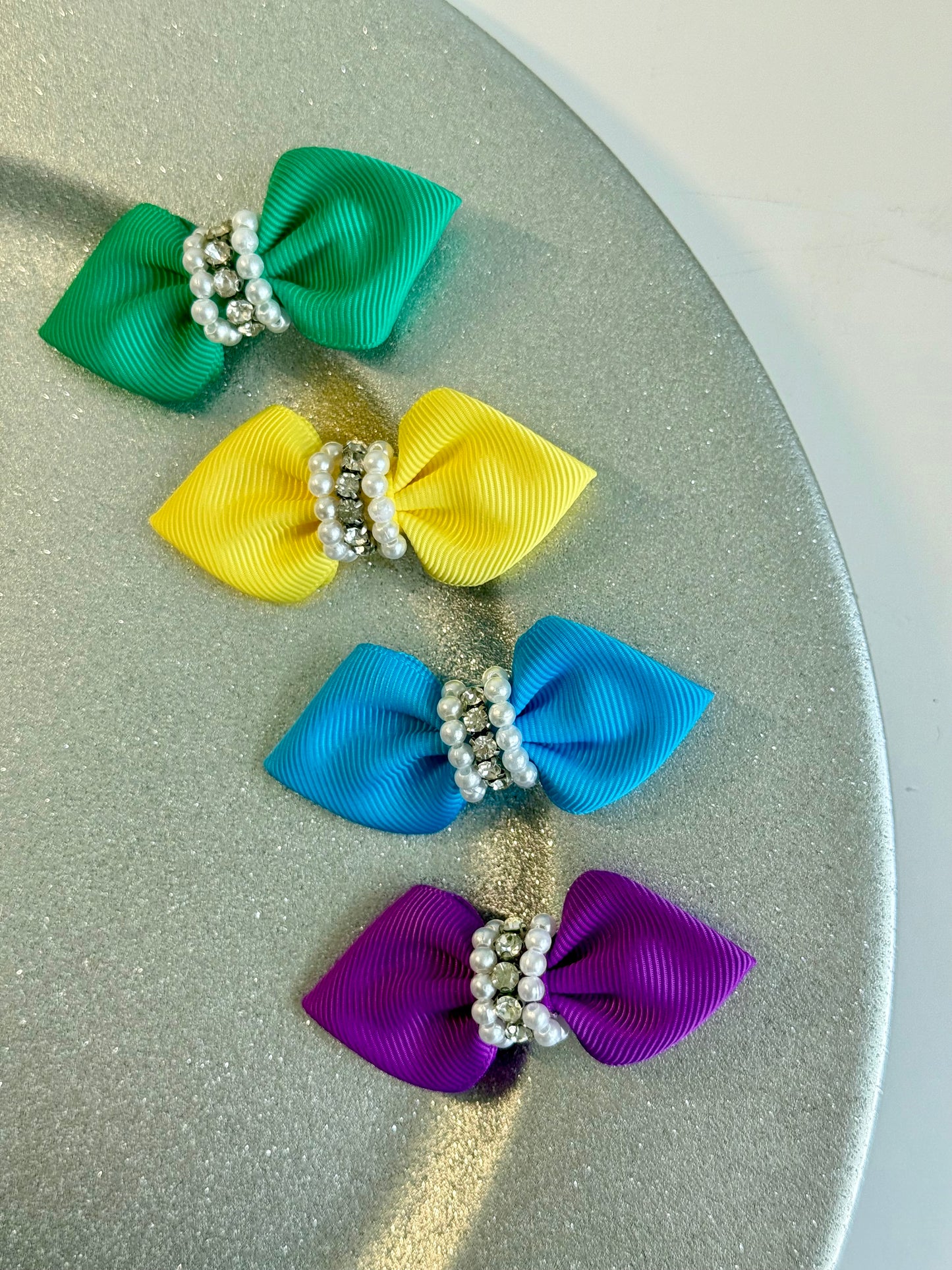 Petal Petite Bow